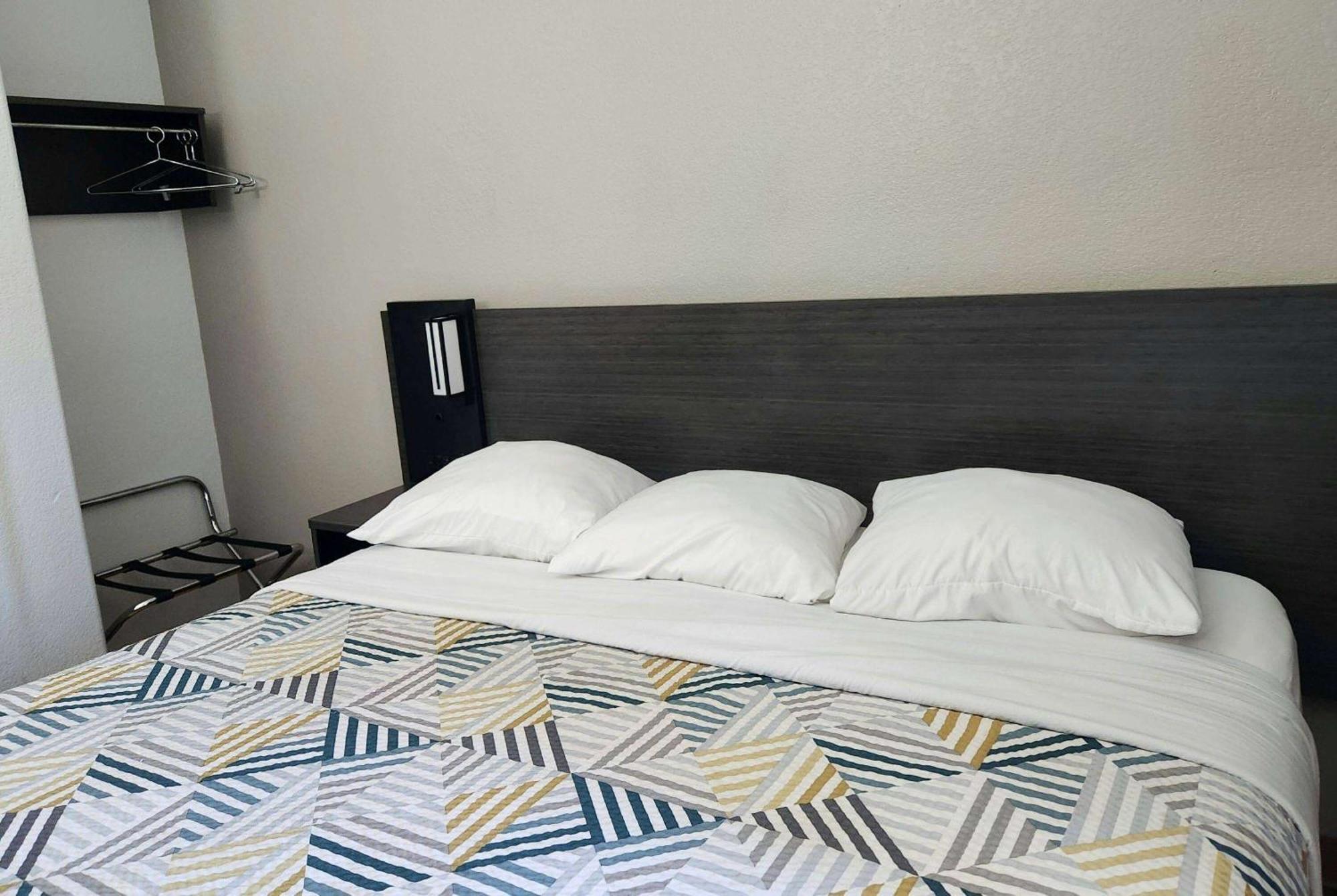 Baymont By Wyndham San Antonio Airport Exterior foto