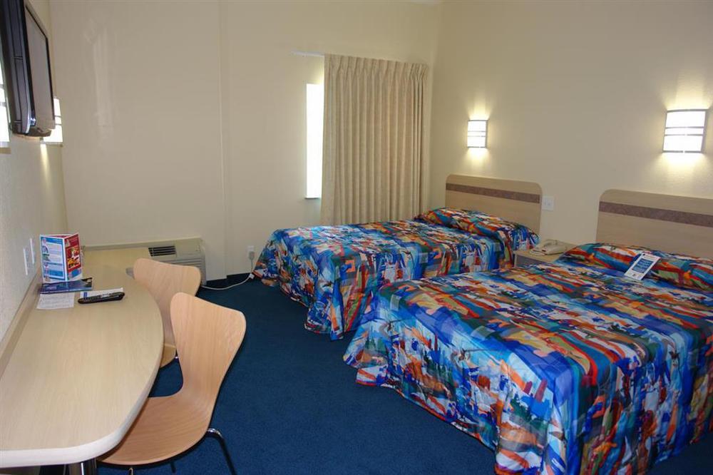 Baymont By Wyndham San Antonio Airport Quarto foto